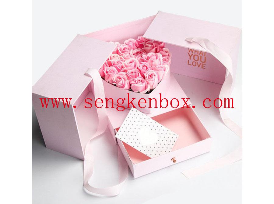 Boîte d'emballage surprise de fleurs de gâteau