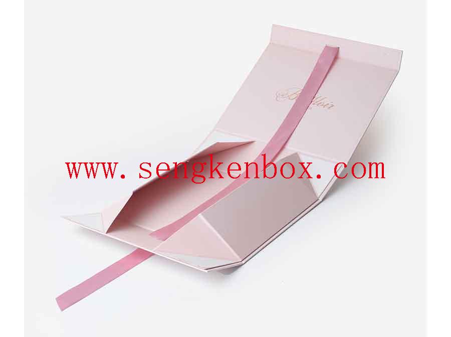 Boîte-cadeau personnalisée en papier rose