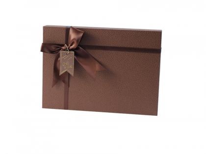 Simple Style Fixed Bow Packing Box