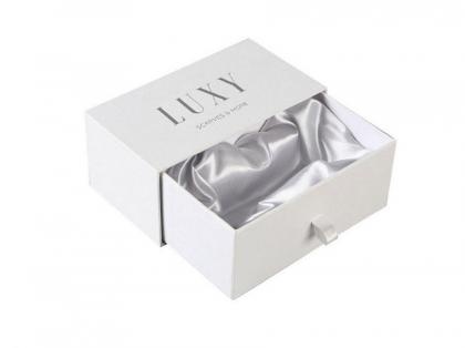 Rigid Sliding Out Drawer Fancy Gift Box