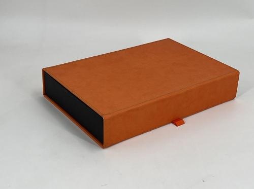 OEM et ODM High-end magnetic gift boxes à vendre