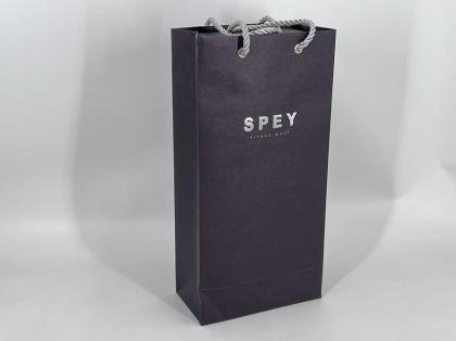 OEM et ODM Whisky Packing Box with Eva Insert à vendre