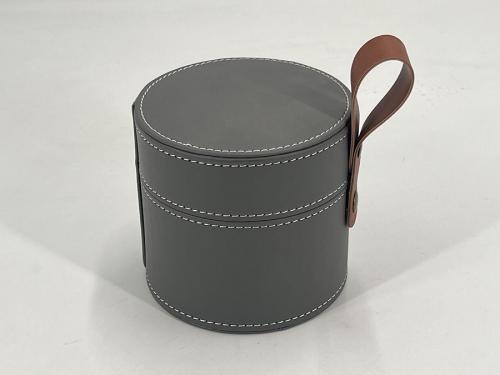 OEM et ODM Round leather box with handle for ceramic jar packaging à vendre
