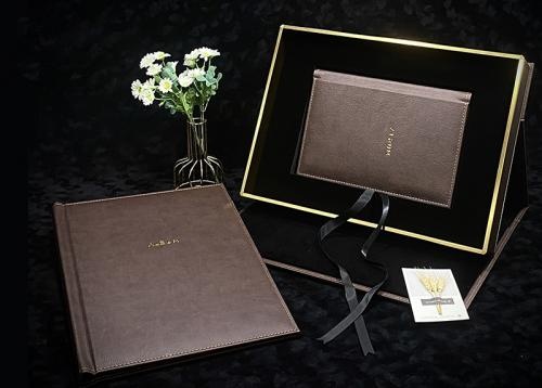 OEM et ODM Wholesale leather wedding album collection with ribbon gift box à vendre