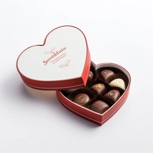 OEM et ODM Heart beart shaped chocolates gift boxes for Valentine's Day à vendre